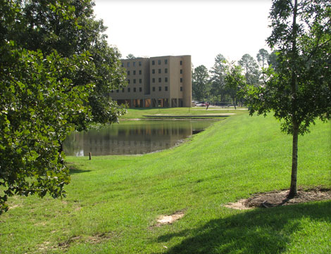 UT Tyler Lake Area